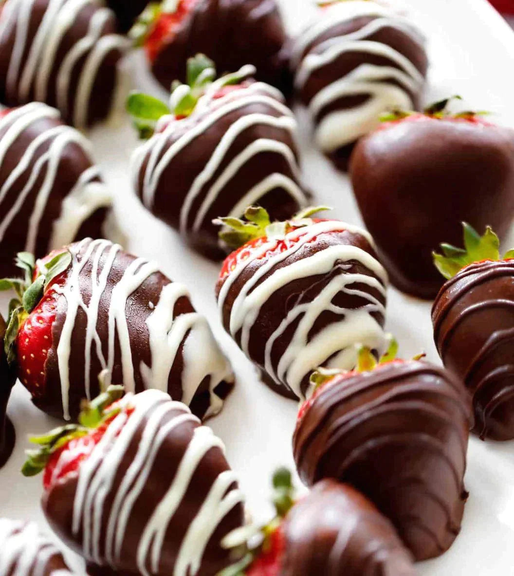 12 chocolate covered strawberries box, premium quality, milk, dark and white chocolate decoration.