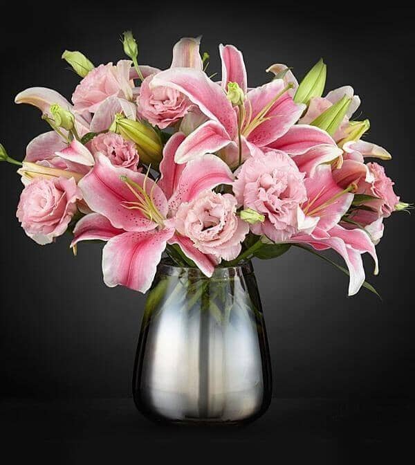Pink Magnifique Luxury Bouquet - Starfighter Oriental Lilies, exhibiting gorgeous pink petals lined in white, and pink double lisianthus